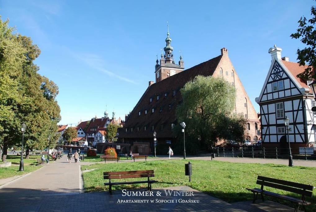 Family Luxury Green Apartment 1-6, 2 Sypialnie I Studio, 52 M2 Gdańsk Exteriör bild