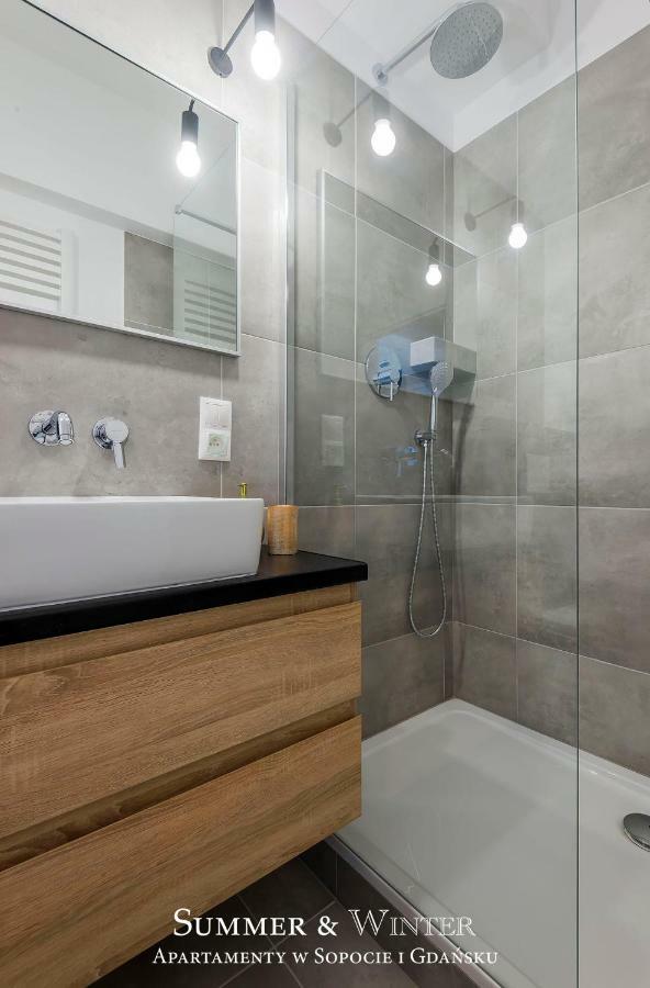 Family Luxury Green Apartment 1-6, 2 Sypialnie I Studio, 52 M2 Gdańsk Exteriör bild
